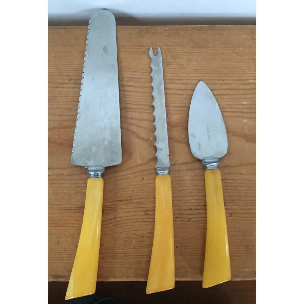 Set of 3 Vintage Butterscotch Bakelite Flatware Utensils Pie Slicer Tomato Knife